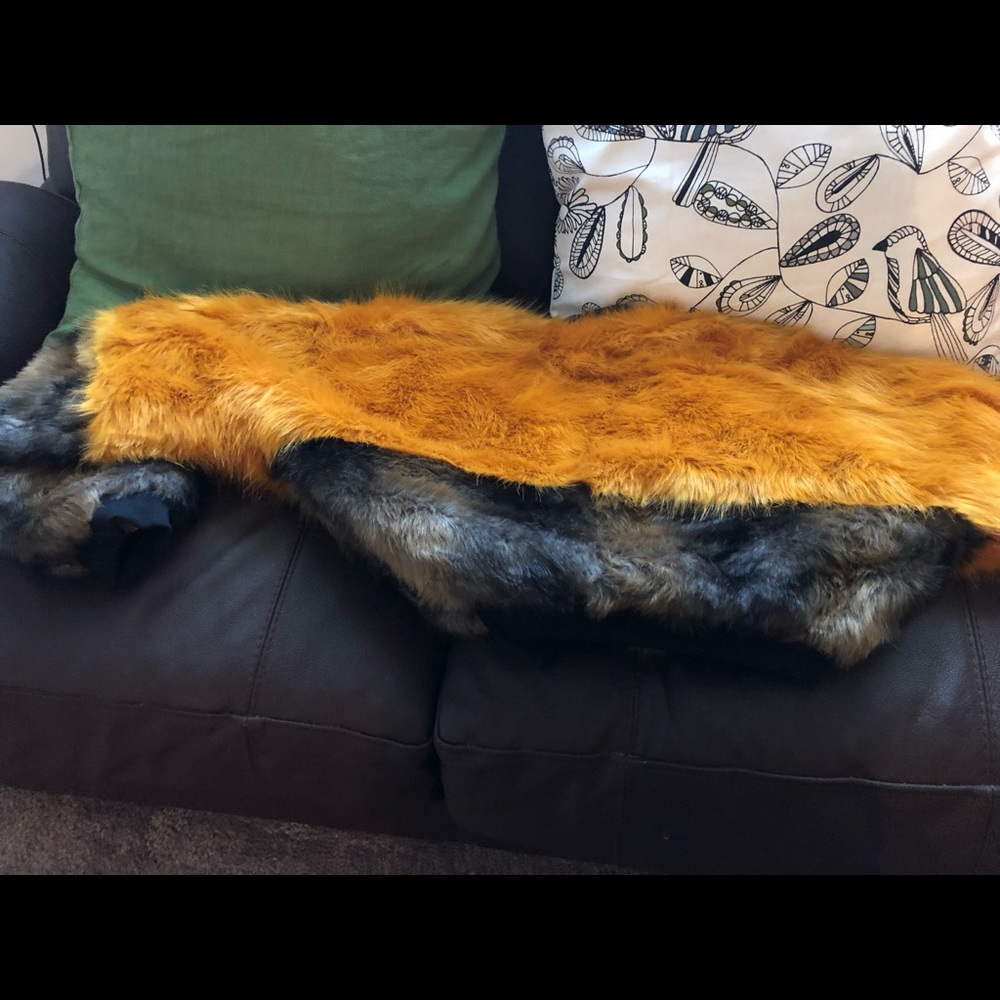 Fur Jacket - Picture 3 of 4